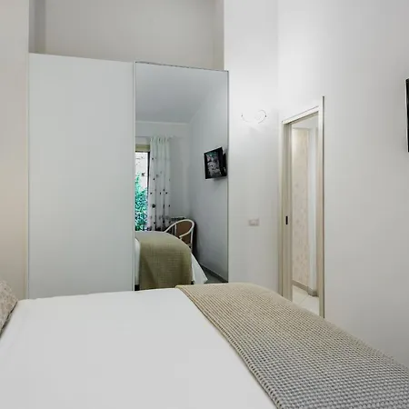 Il Giardino Di Aci By Wonderful Italy 아파트 *